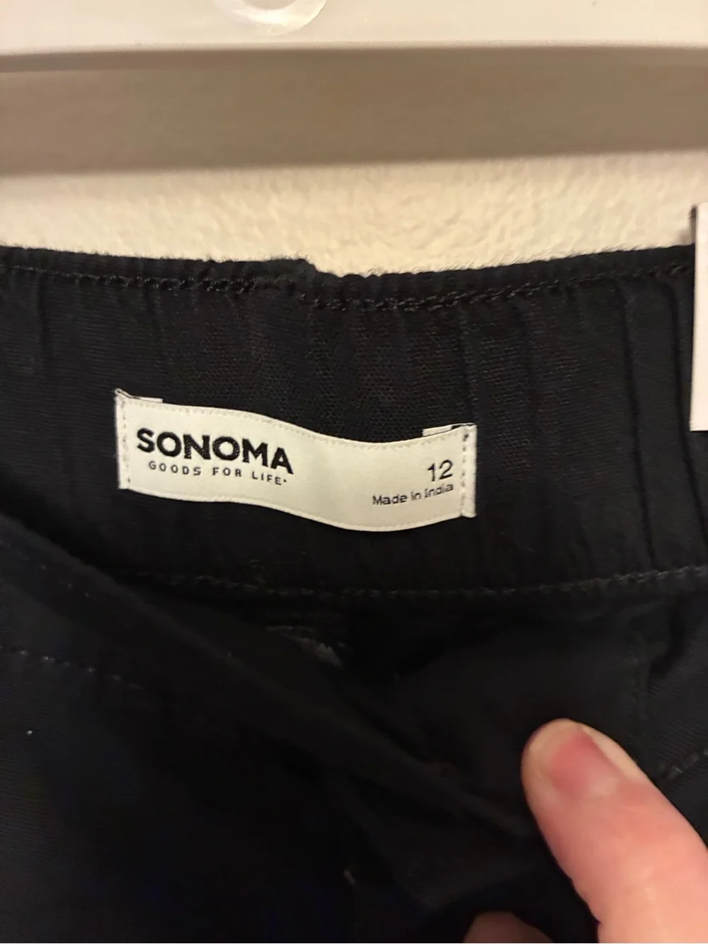 Sonoma Black Utility Capri Pants – Size 12 – NWT